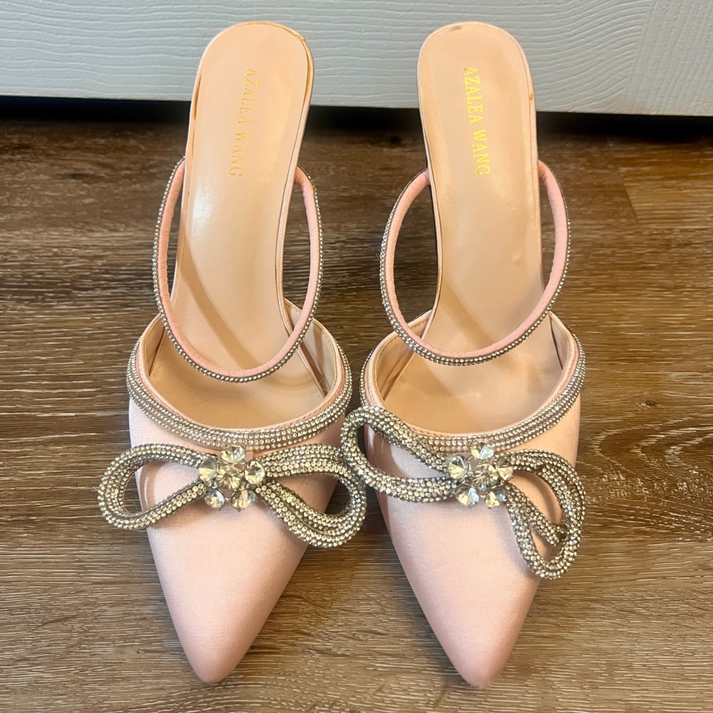 Azalea Wang Evie Stiletto Mule Pumps w/ Rhinestone Bow